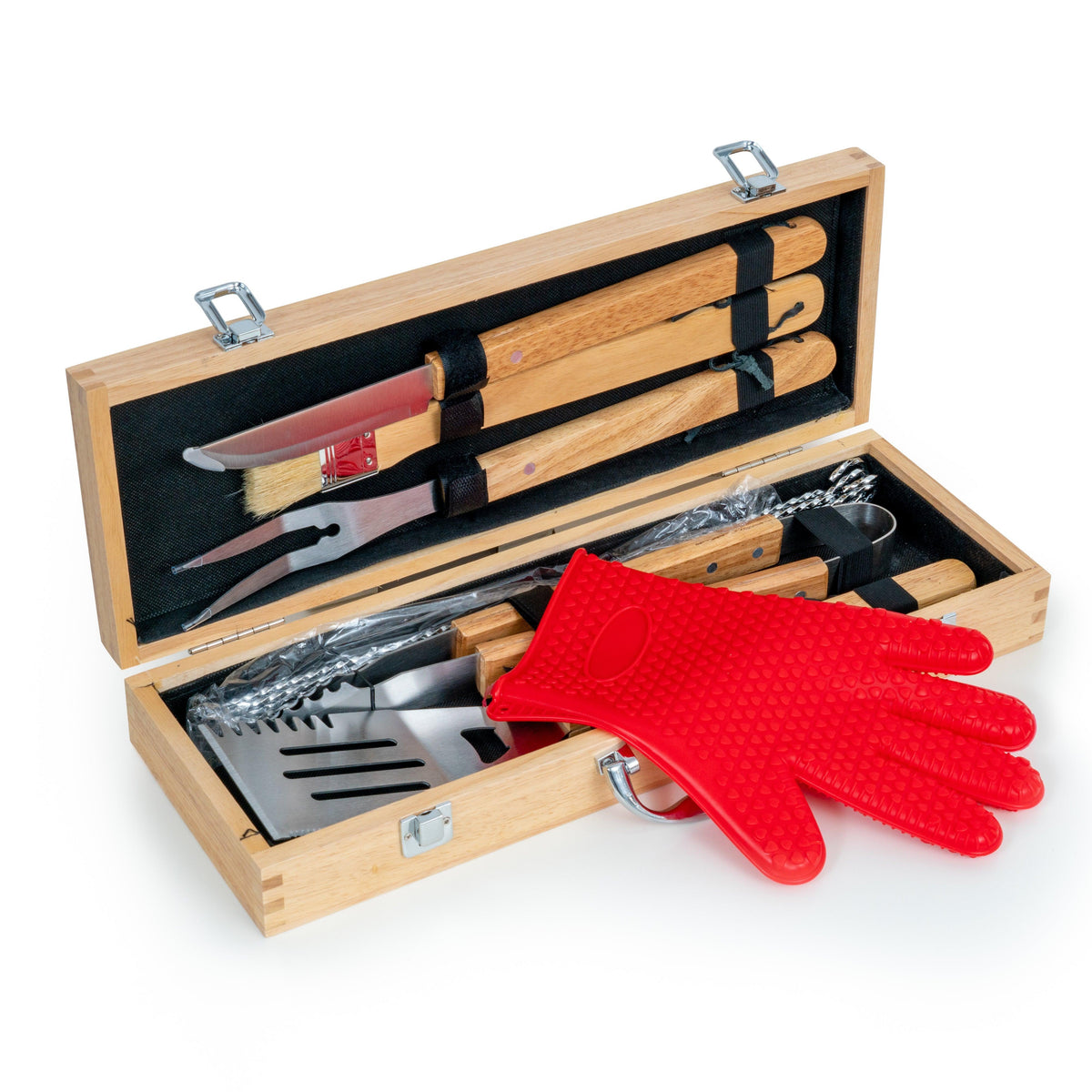 Engraved 11-piece BBQ grill set included in the New Homeowner bundle